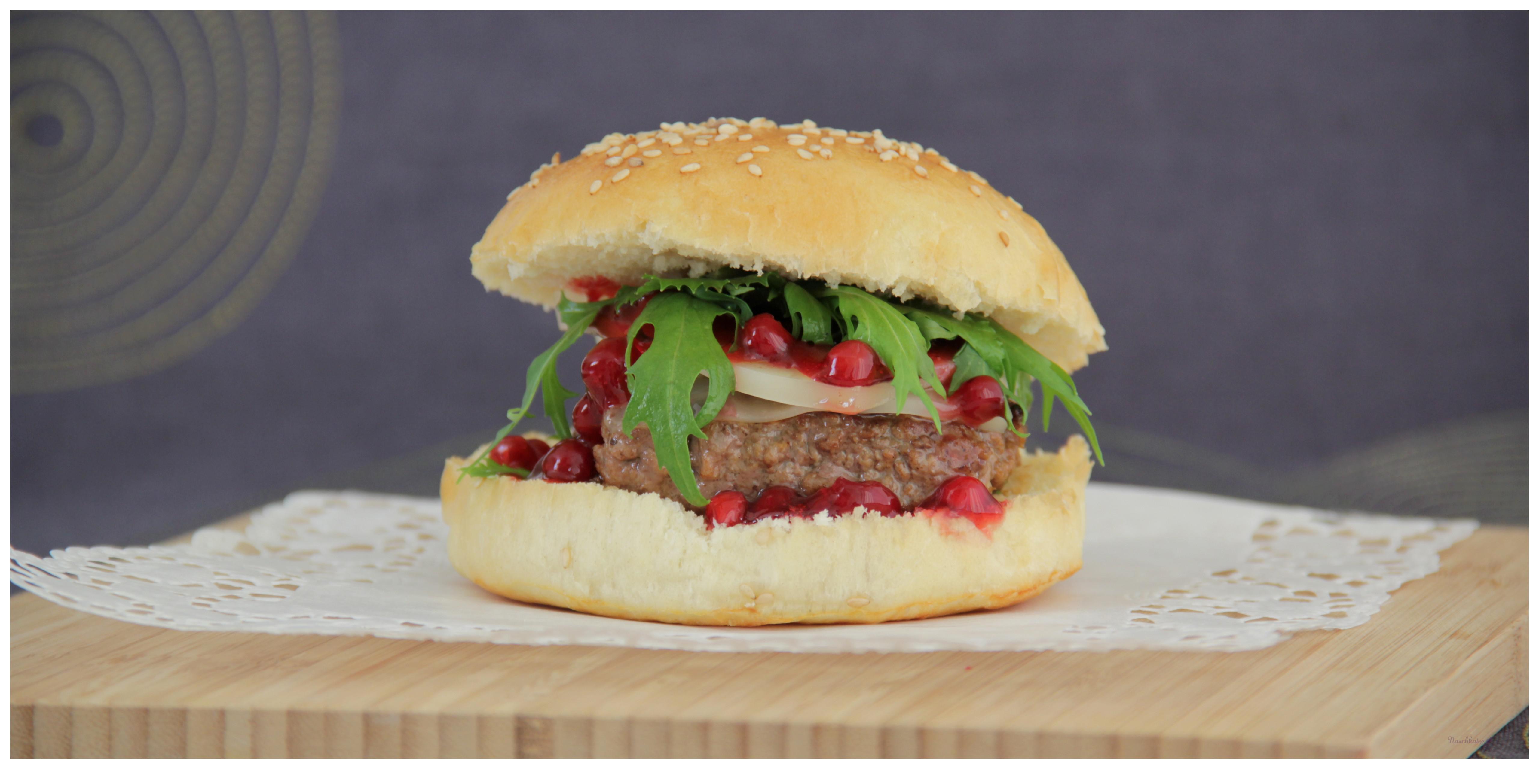 Burger mit Provolone und Preiselbeeren4