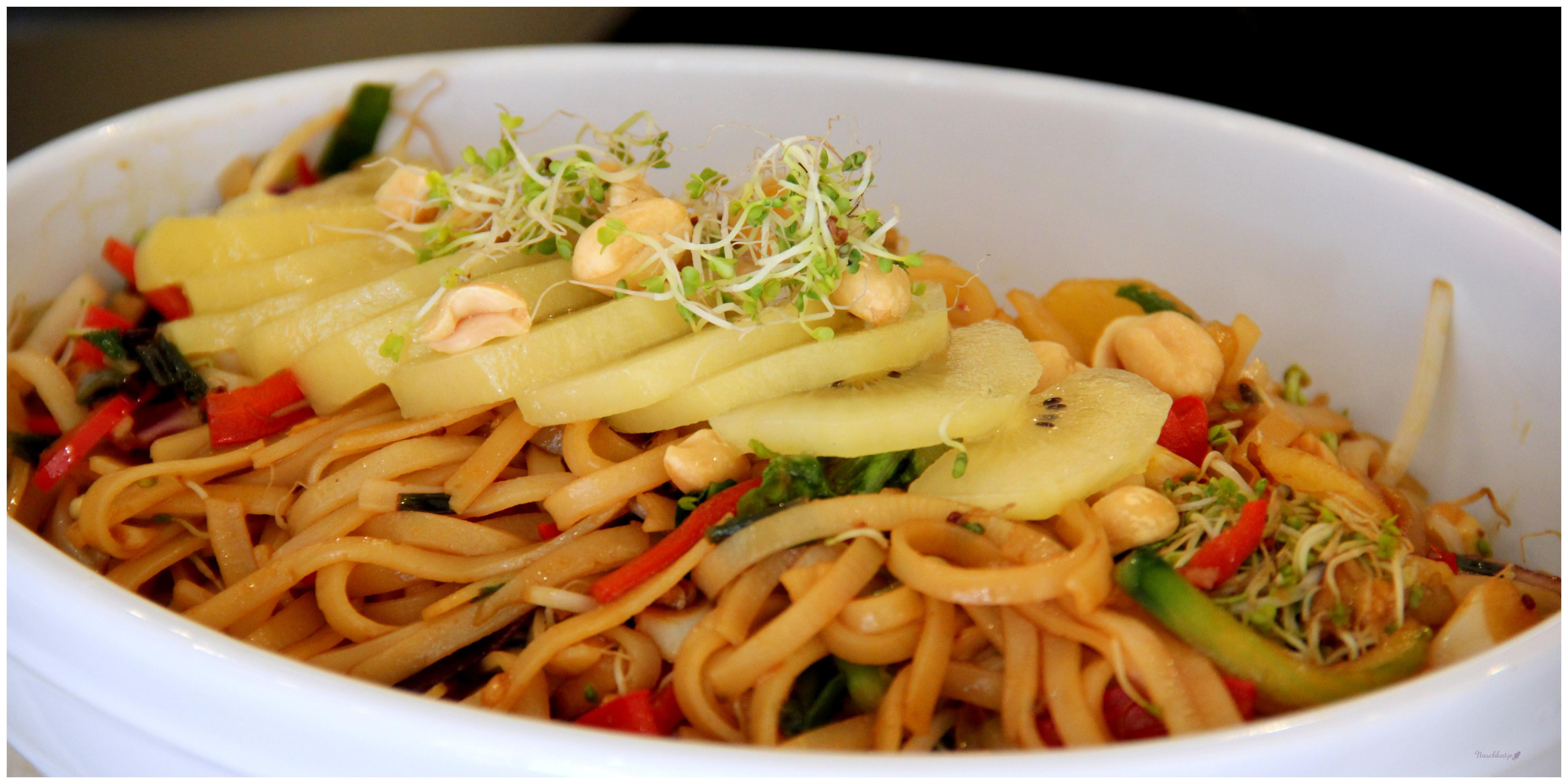 Asia-Nudelsalat mit Kiwi & Bericht vom Bloggerworkshop in Frankfurt