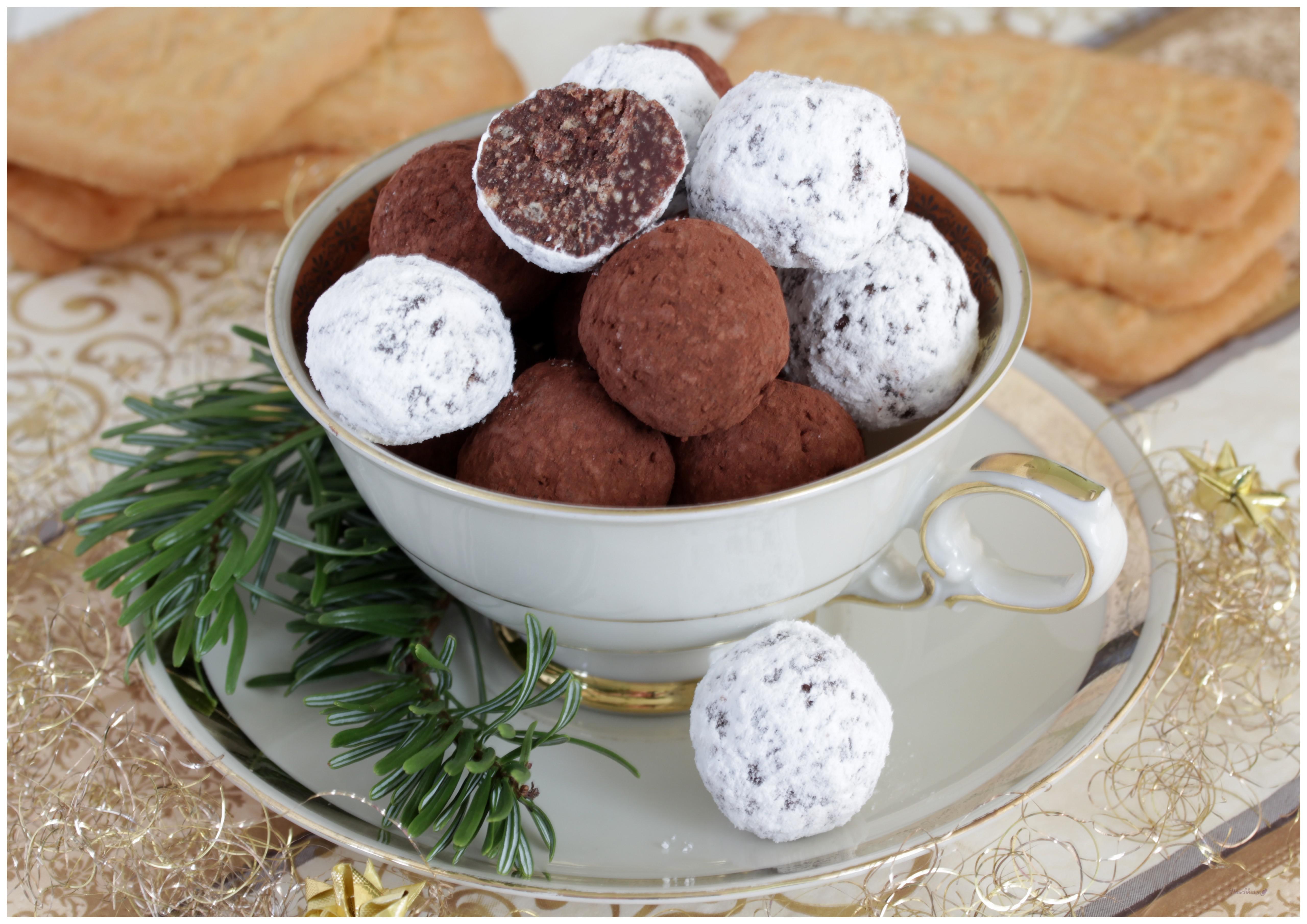 Zum Naschen & Verschenken: Spekulatius-Rum-Kugeln