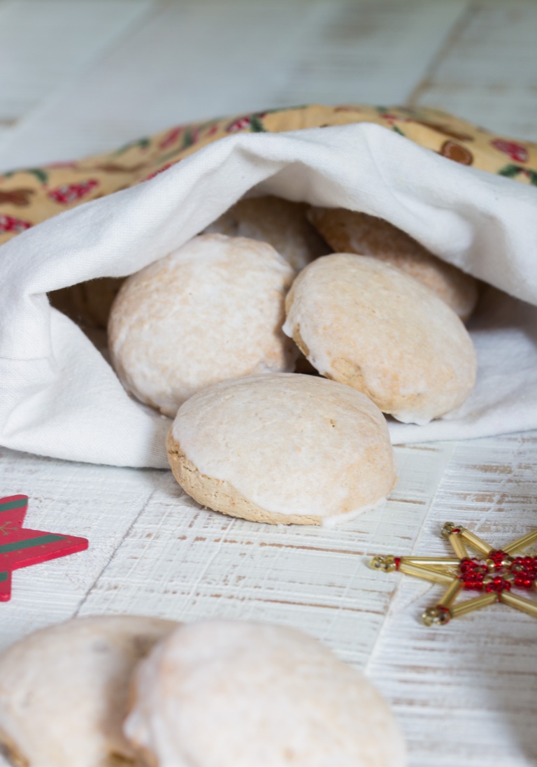 Naschkatze: Pfeffernüsse - Es duftet nach Weihnachten Naschkatze: Pfeffernüsse - Es duftet nach Weihnachten