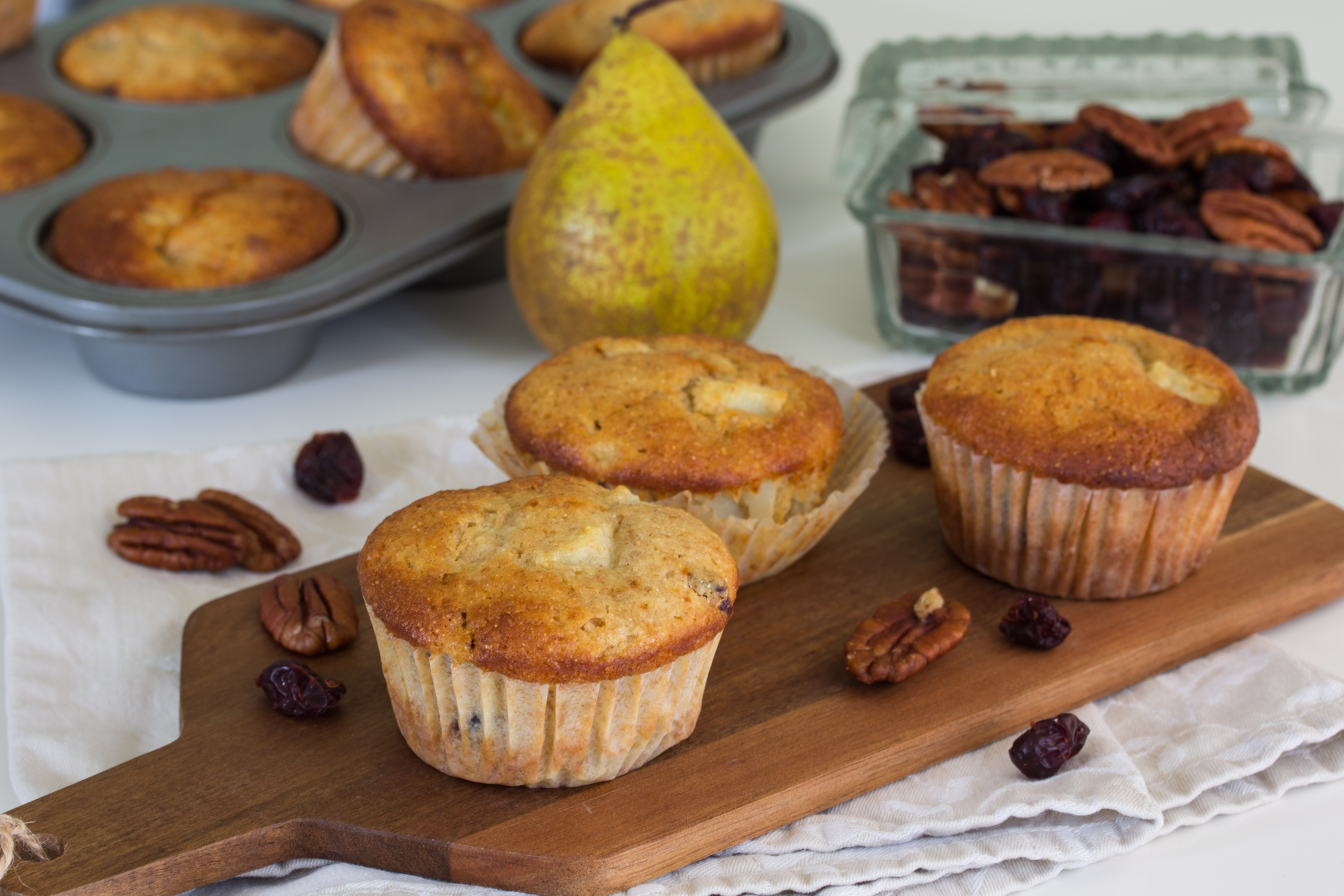 Pekan-Birnen-Muffins mit Cranberries