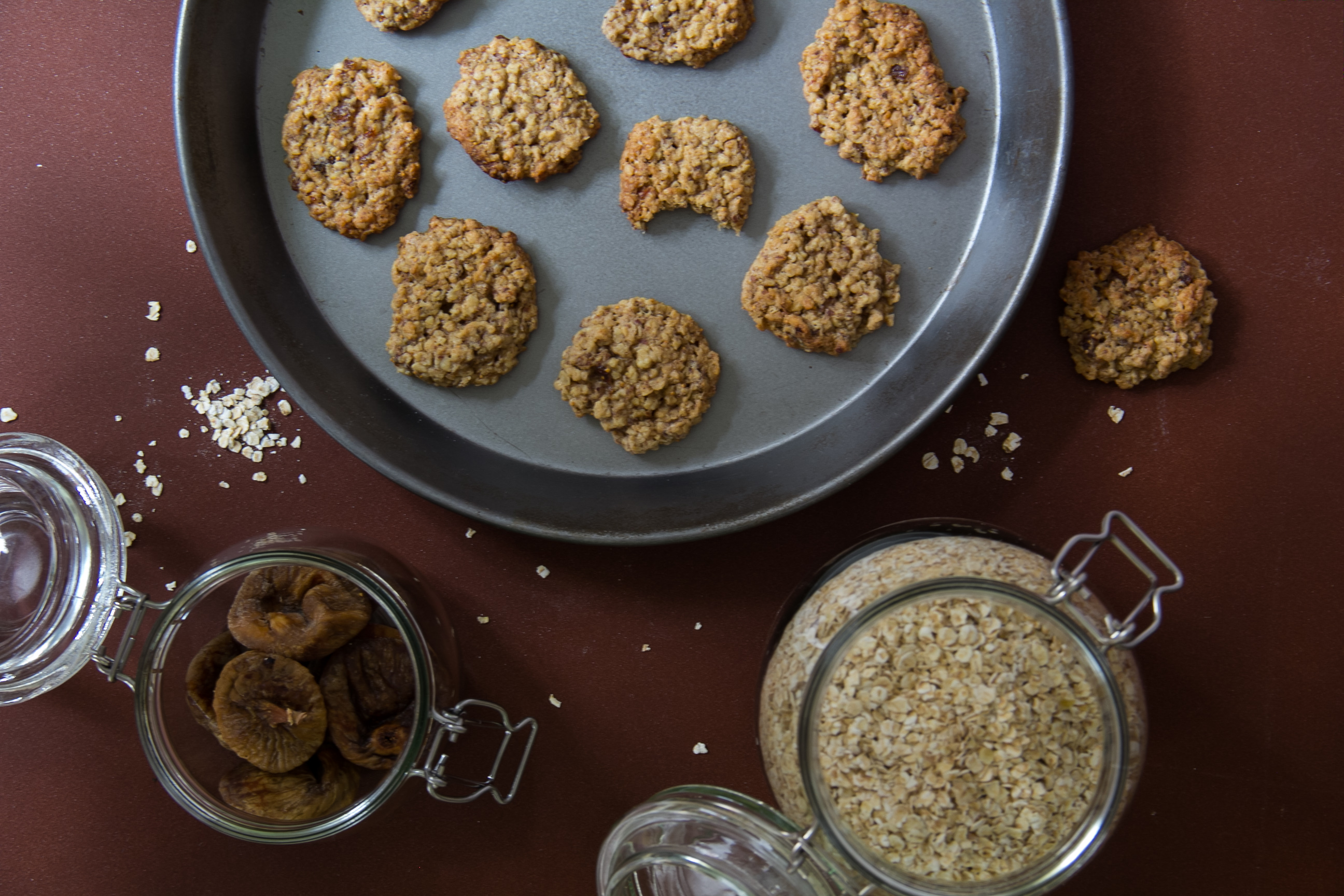 Haferkekse mit getrockneten Feigen (vegan)
