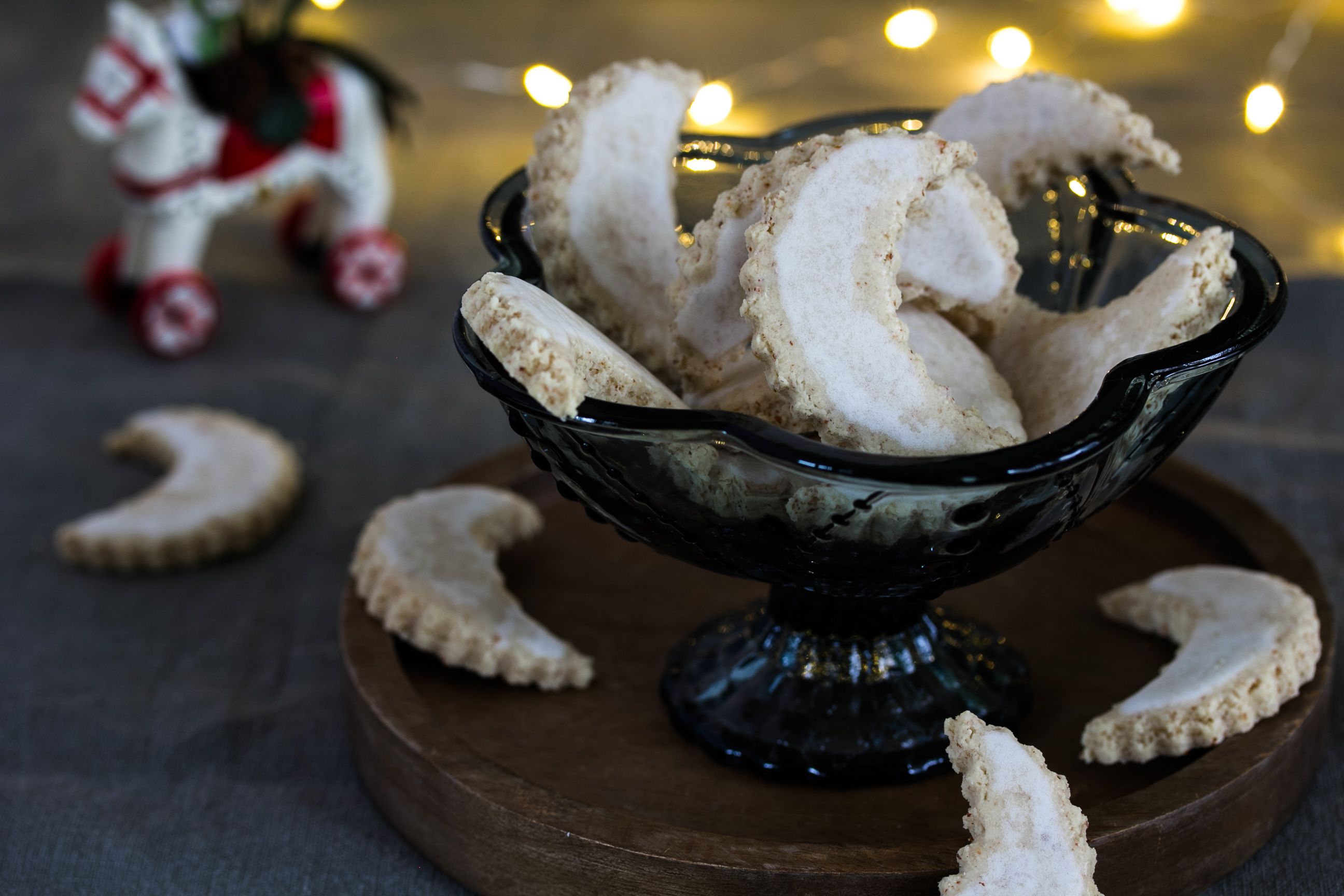 Mandelkekse in Halbmondform: Zedernbrot