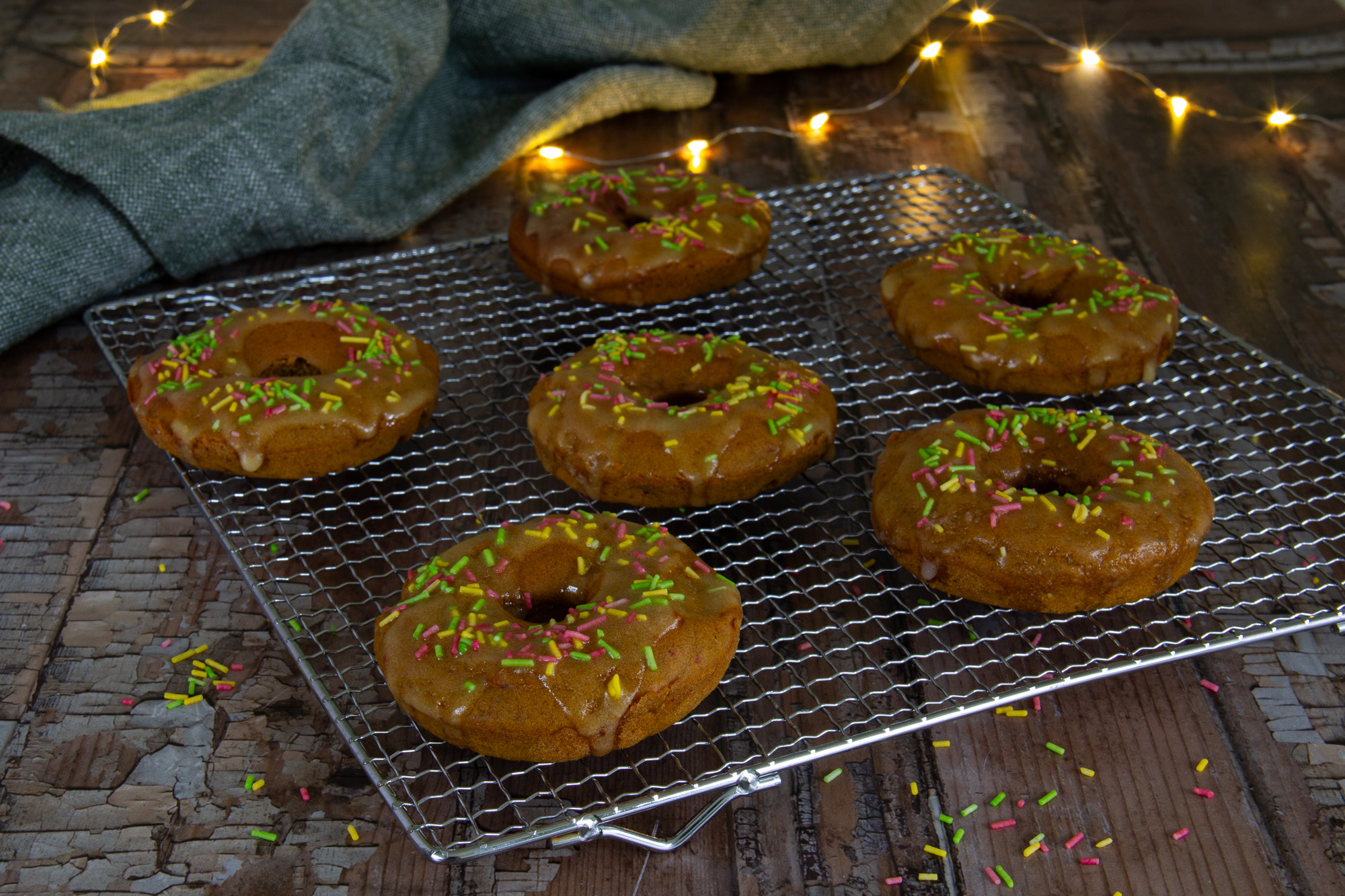 Pumpkin-Spice-Donuts aus dem Ofen (vegan)