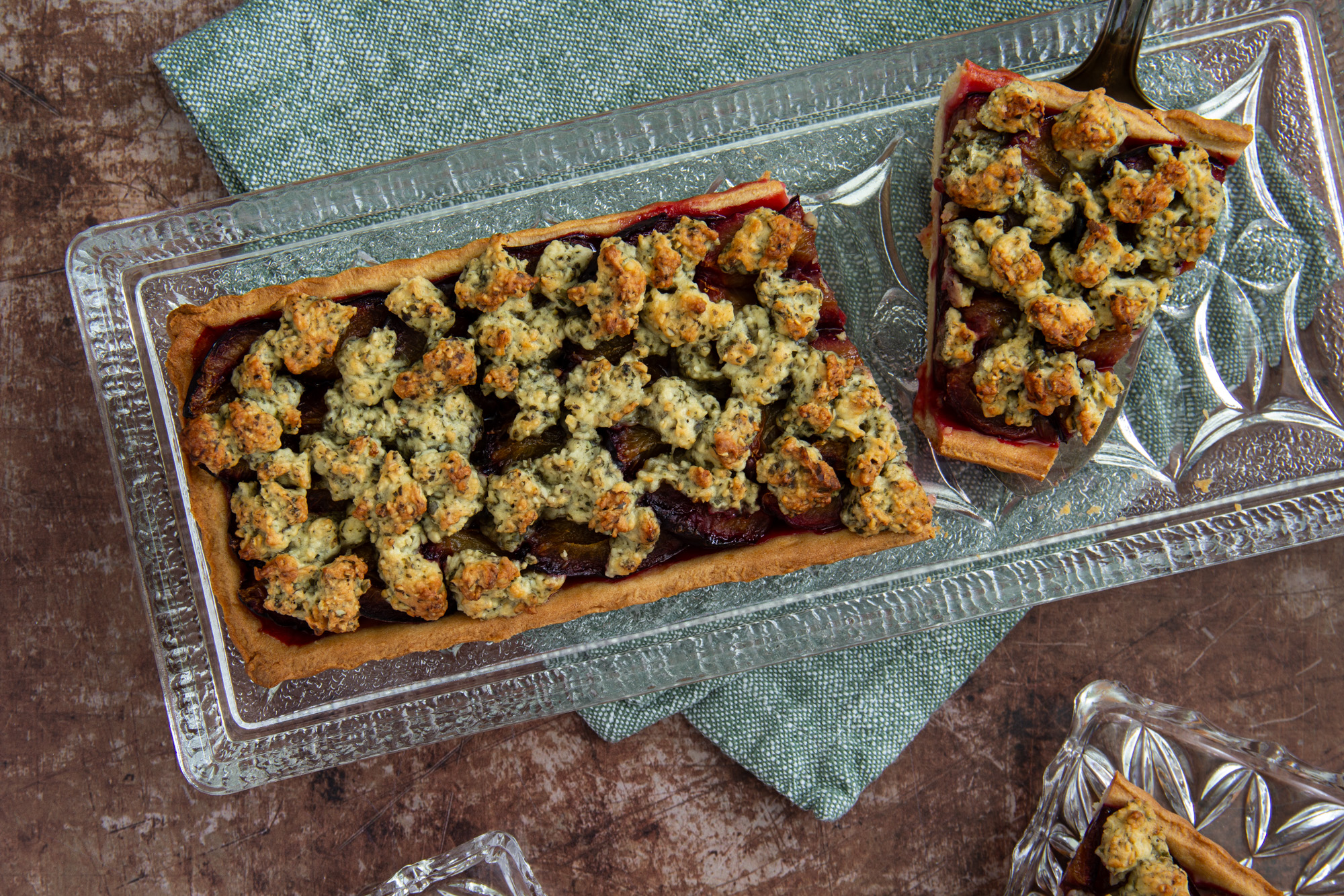 Zwetschgen-Tarte mit Kürbiskern-Streusel