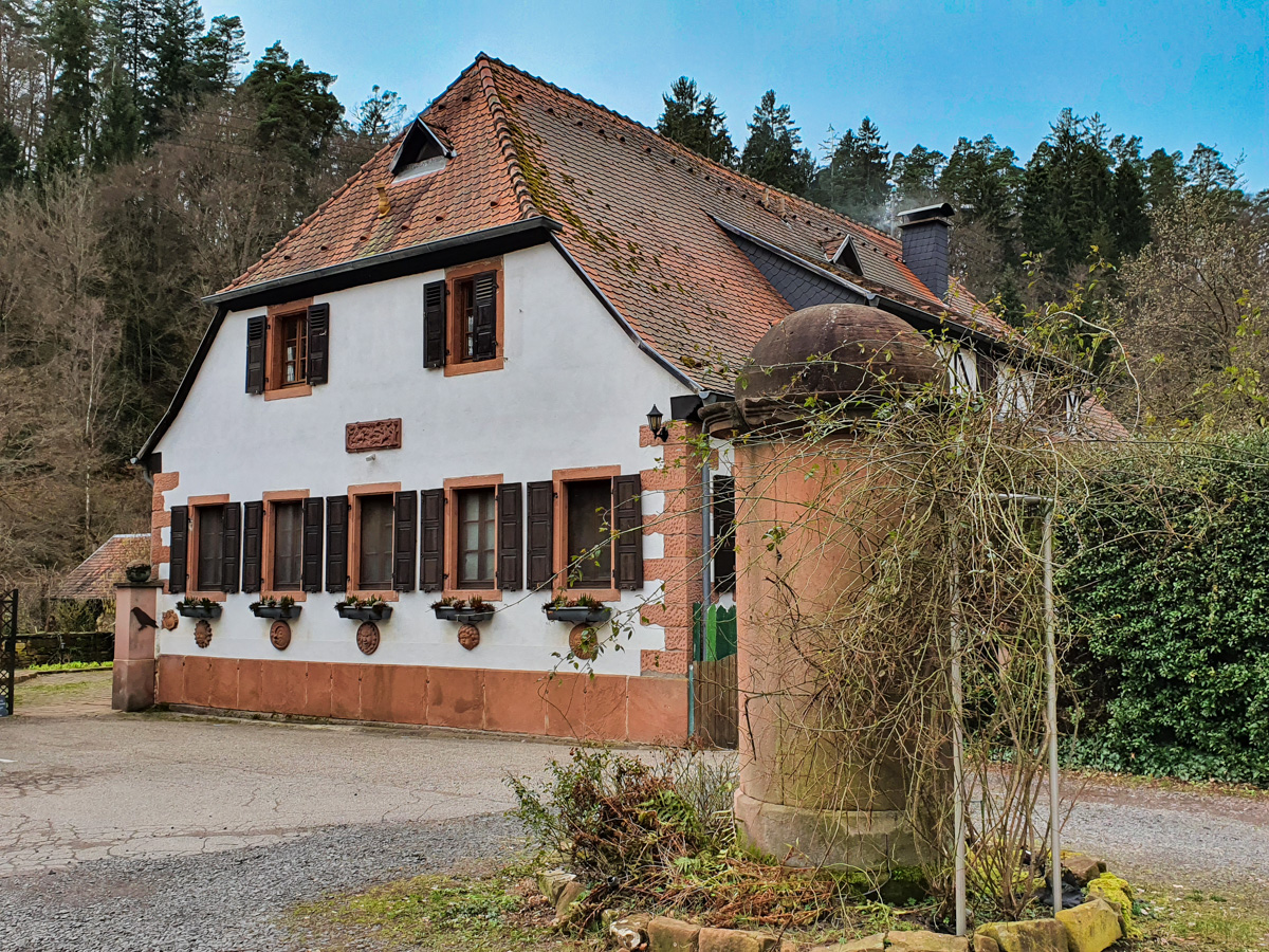 Jägertal, Pfälzerwald: Restaurant 7 Raben