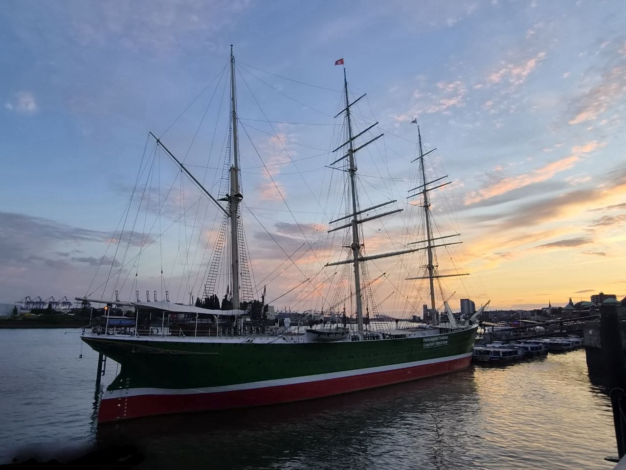 Hamburg: Die besten Spots für leckeres Frühstück, guten Kaffee & Kuchen